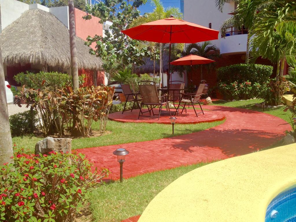 Hotel Y Suites Los Encantos 사율리타 외부 사진